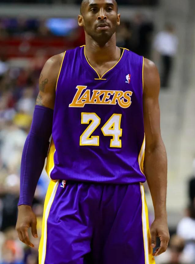 赛地聚焦——NBA季后赛今晚热度飙升，上海申花临场应变，信心回归，阵容厚度经受考验的简单介绍